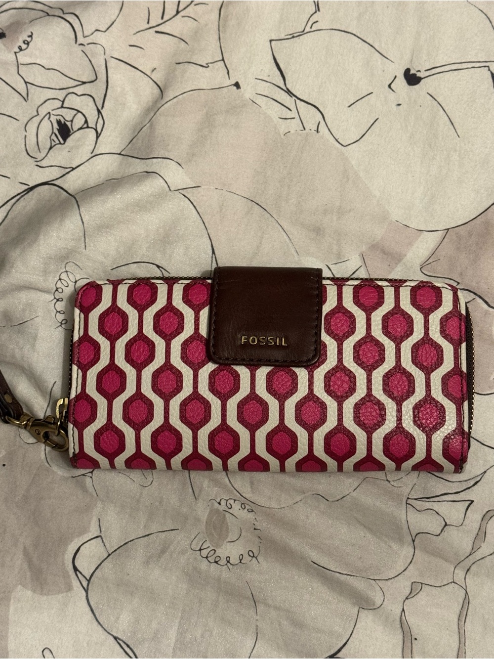 Fossil Pink Geometric Zip-Around Wallet with Brown Leather Snap